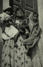 harari-woman-and-children-cushitic-ethiosemitic-pod.png