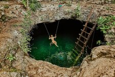 os-cenotes-sao-cavidades.jpg