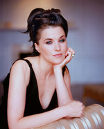 lucylawless038469-gthumb-gwdata1200-ghdata1200-gfitdatamax.jpg