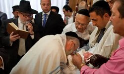 circumcision_large.jpg